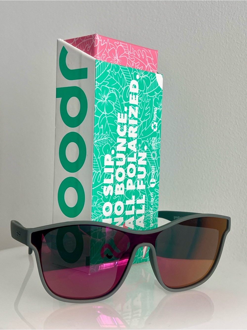 NWT Goodr Voight-Kampff Vision Polarized Running Sunglasses Pink Mirror - Picture 6 of 6